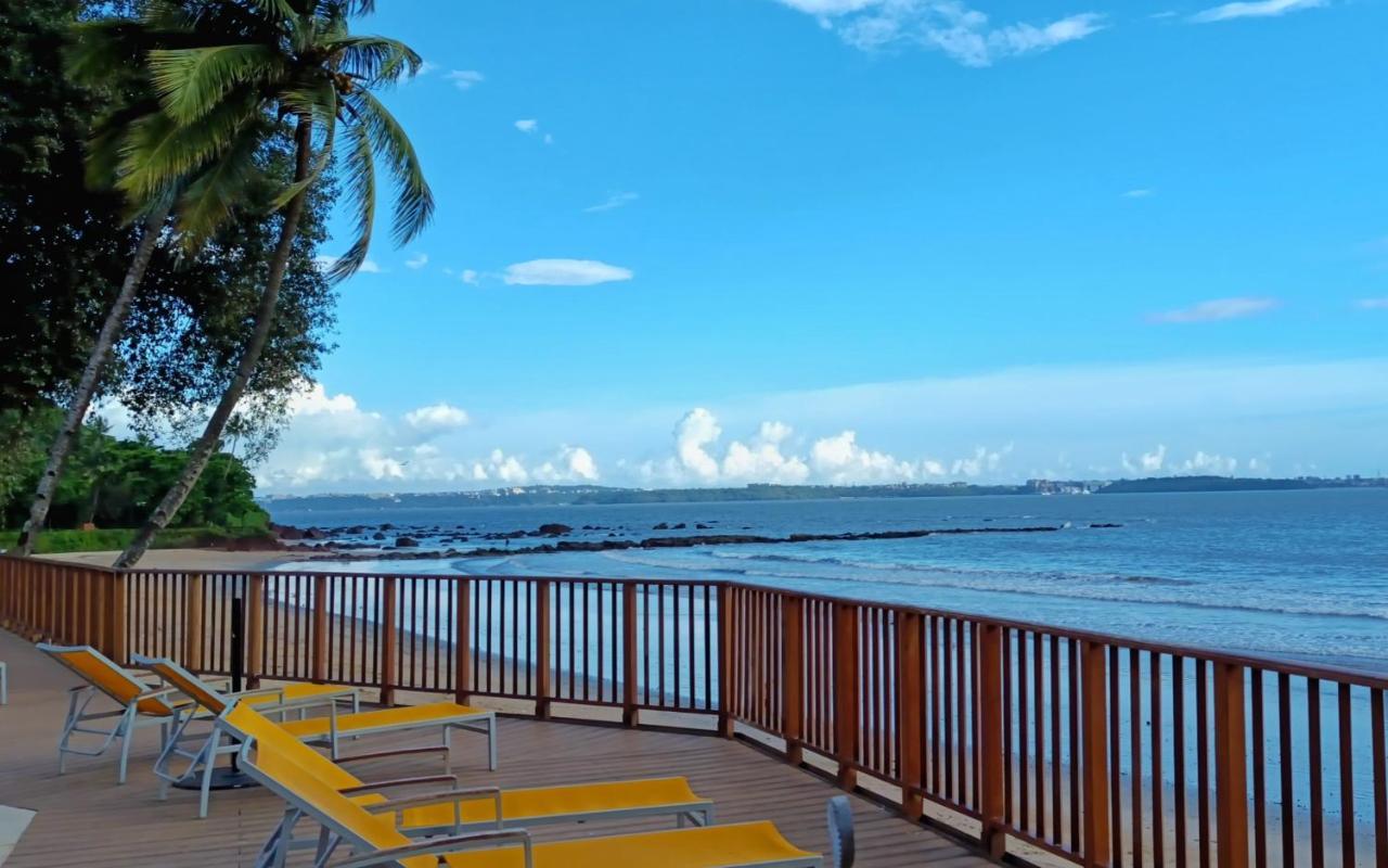 Taj Cidade De Goa Heritage, Goa Santa Cruz Екстер'єр фото View of the beach from the resort