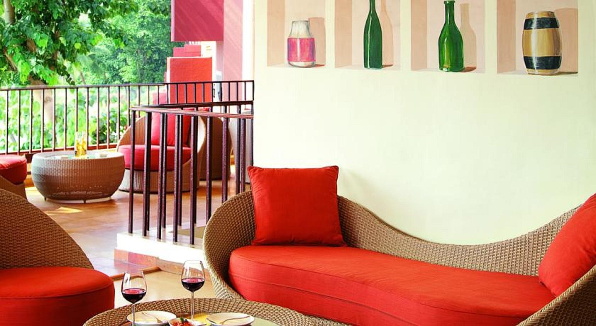 Taj Cidade De Goa Heritage, Goa Santa Cruz Екстер'єр фото A lounge at the hotel